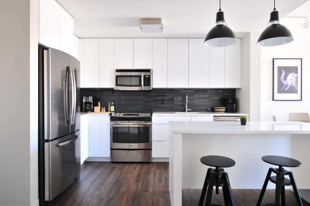 Comprendre le rôle essentiel du conseiller en investissement immobilier